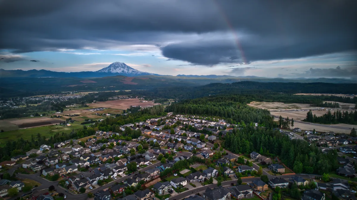 Foothills Trail near South Hill Washington with Mount Rainier views